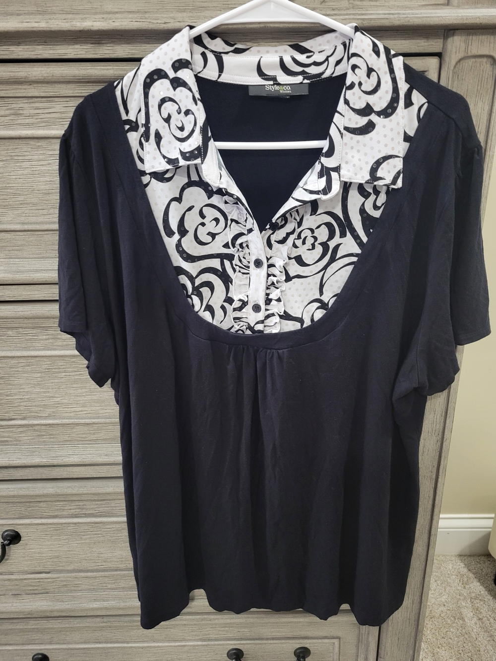 Style & Co. Black Top with White Floral Mock-Layer Collar